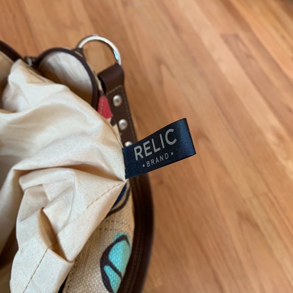 Relic Tan Floral Shoulder Bag - Picture 9 of 11